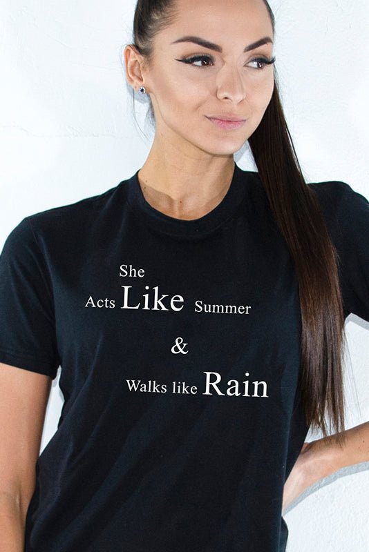 Walks Like Rain - Ultimate T-Shirt In Black - uniQue.