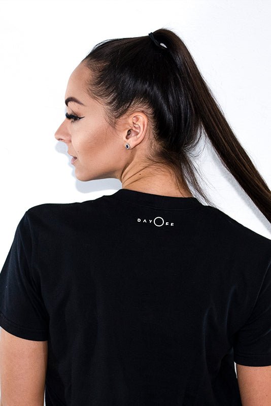 Walks Like Rain - Ultimate T-Shirt In Black - uniQue.